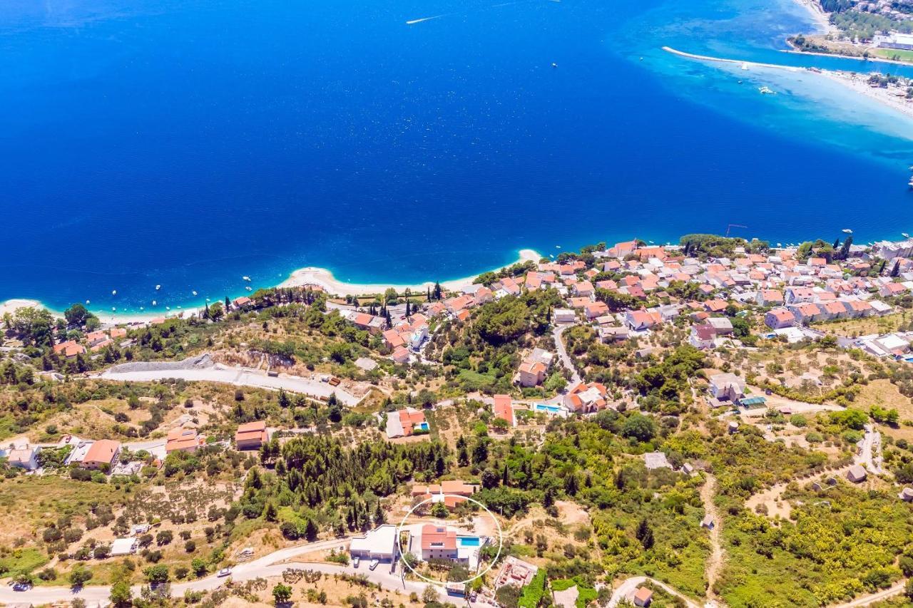 Villa Belvedere With Heated Pool, Billiards, Media Room, Sea Views,10 Pax Omiš Eksteriør billede